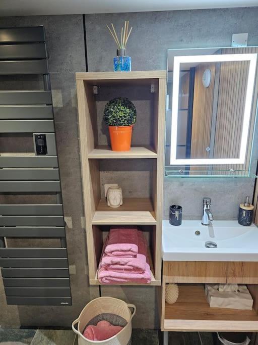 Loft 6 Couchages Apartment โกเตอเรต์ ภายนอก รูปภาพ